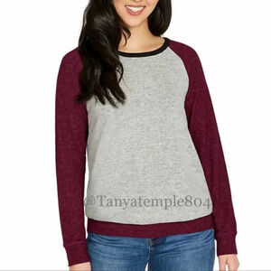 Buffalo Ladies' Cozy Crewneck top Medium Burgundy Grey Blue